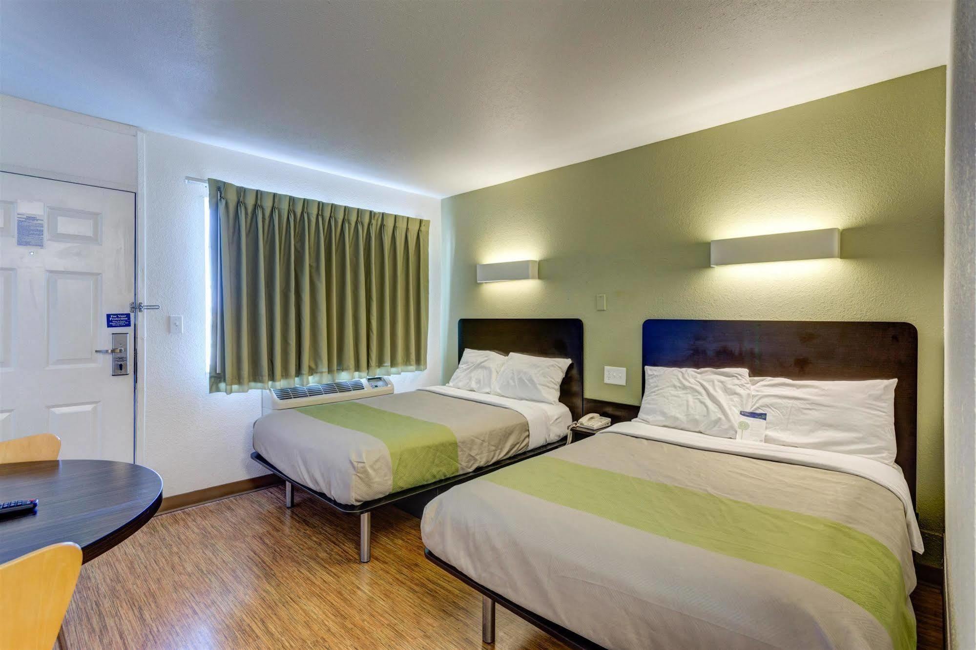 Americas Best Value Inn באולינג גרין מראה חיצוני תמונה